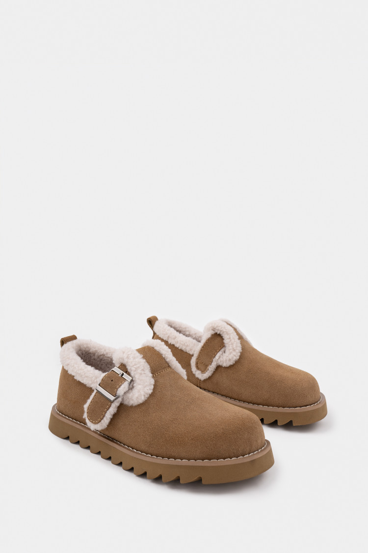 Туфли из натуральной замши