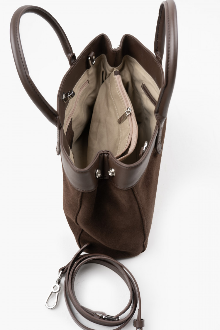 Тоут коричневый